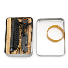 Lade das Bild in den Galerie-Viewer, Große Zinnbox mit Feuerstahl und Kienspan von Ödland