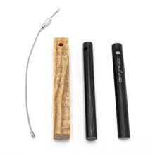 Lade das Bild in den Galerie-Viewer, Ödland 10 cm Feuerstahl mit Kienspan und Schaber