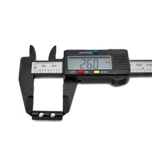 Lade das Bild in den Galerie-Viewer, Paracord-Halskette mit Feuerstahl von Ödland (schwarz)