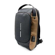 Lade das Bild in den Galerie-Viewer, Brusttasche/Crossbody Bag mit USB-Zugang