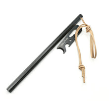 Lade das Bild in den Galerie-Viewer, 25 cm XXXL Hexagonaler Feuerstahl von Ödland