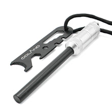 Lade das Bild in den Galerie-Viewer, Feuerstahl mit SOS-Kapsel von Ödland