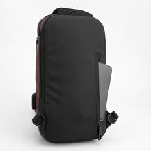 Lade das Bild in den Galerie-Viewer, Brusttasche/Crossbody Bag mit USB-Zugang
